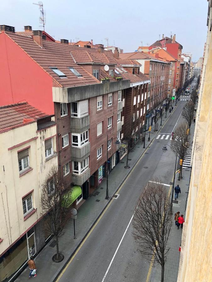 Apartamentos Schultz Gijón Eksteriør bilde