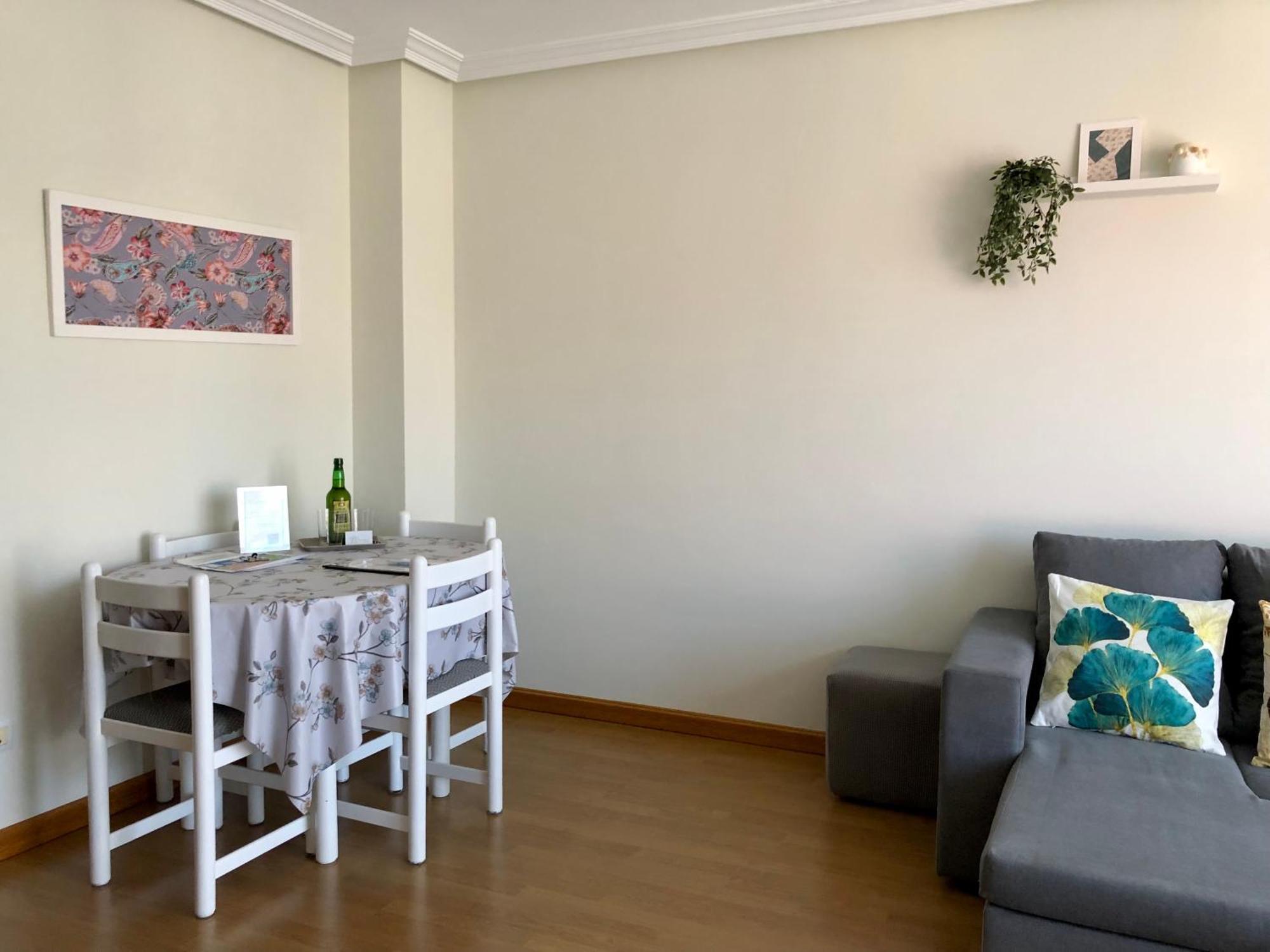 Apartamentos Schultz Gijón Eksteriør bilde